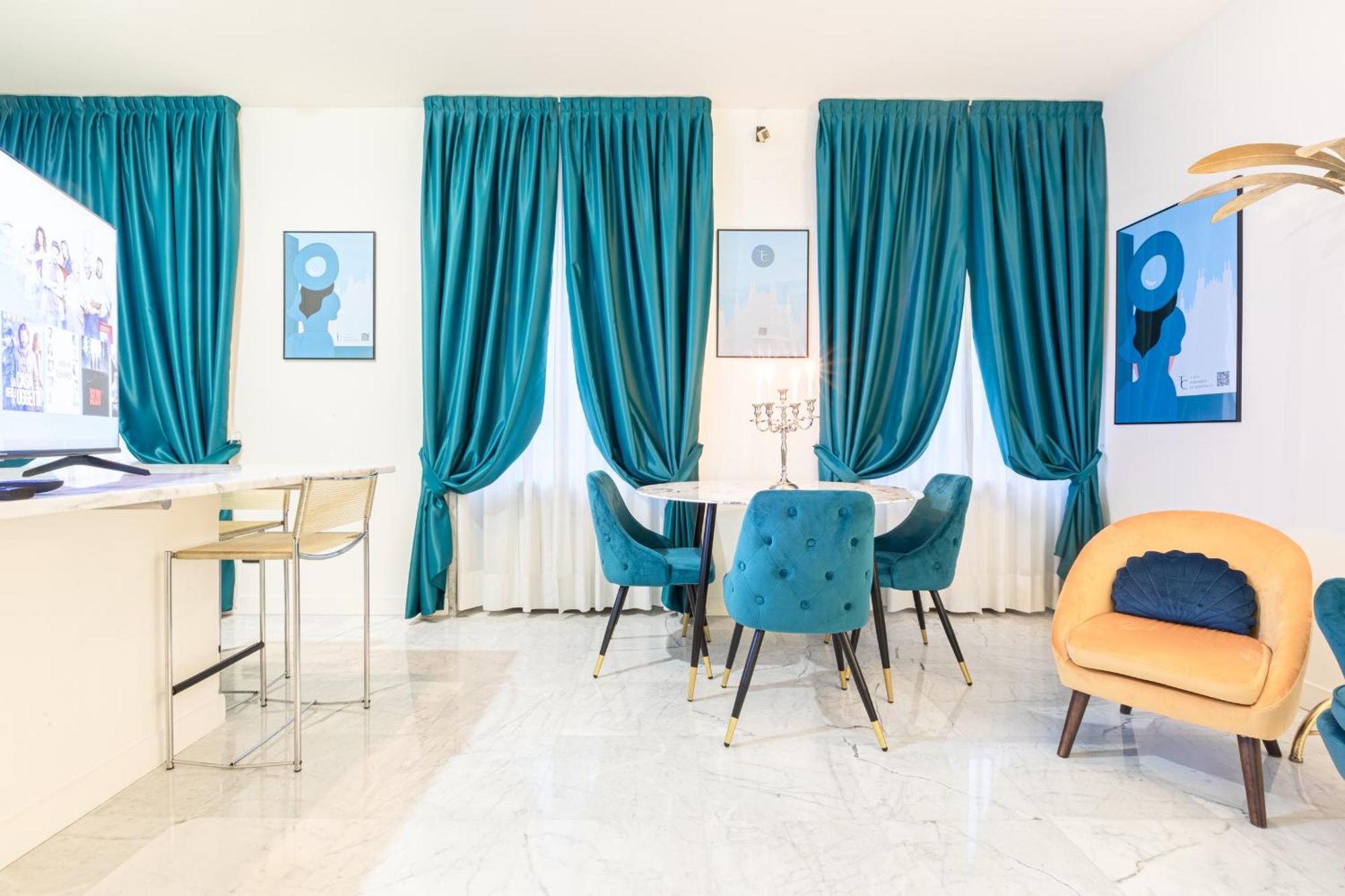 Monte Napoleone Split-Level Terrace Apartment - Top Collection Milan Luaran gambar
