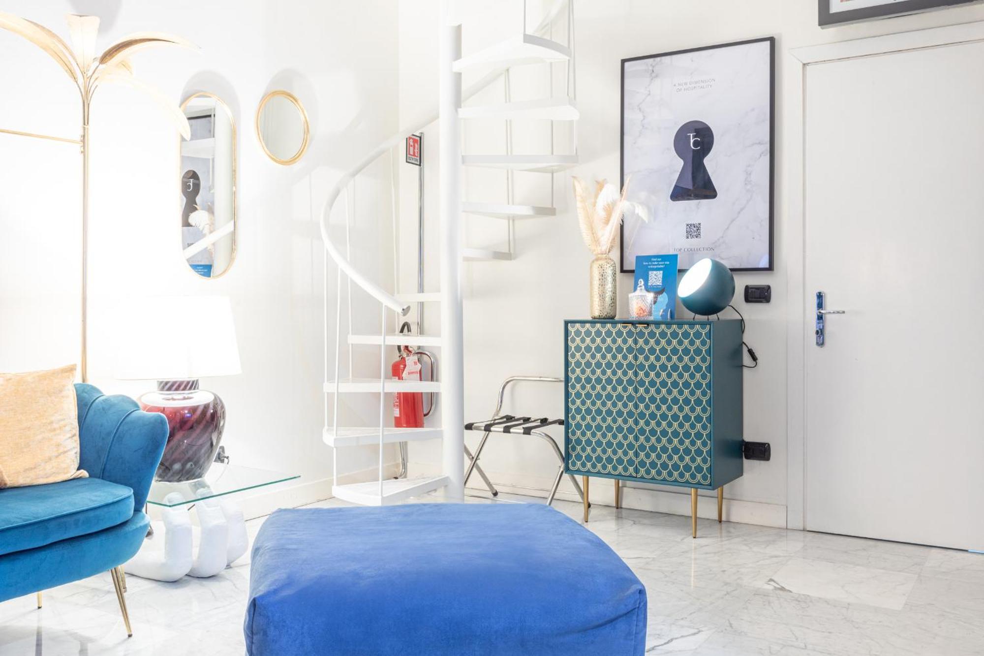 Monte Napoleone Split-Level Terrace Apartment - Top Collection Milan Luaran gambar
