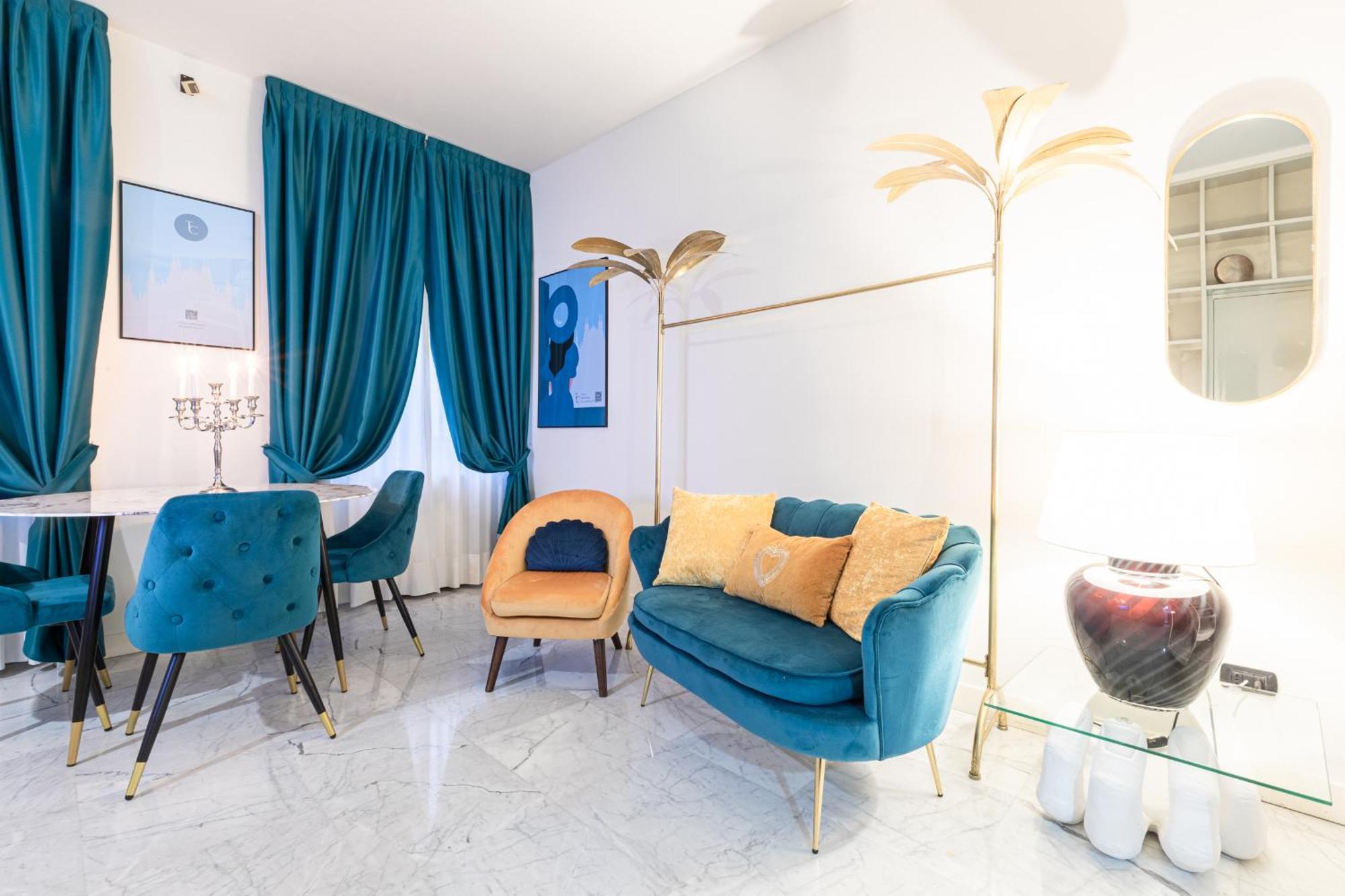 Monte Napoleone Split-Level Terrace Apartment - Top Collection Milan Luaran gambar